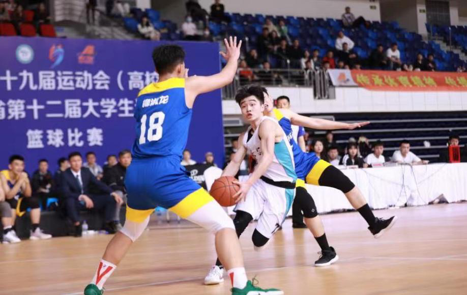 https://oa.jlu.edu.cn/defaultroot/upload/html/20230602144929284.png https://oa.jlu.edu.cn/defaultroot/upload/html/20230602144929284.png